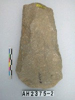 藏品(中型打製石斧)的圖片